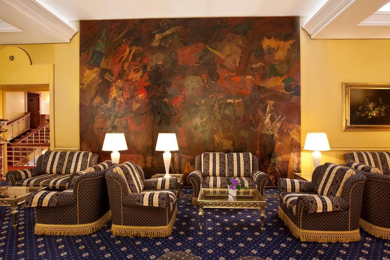 Hotel Mondial Rome 4*,  Italie