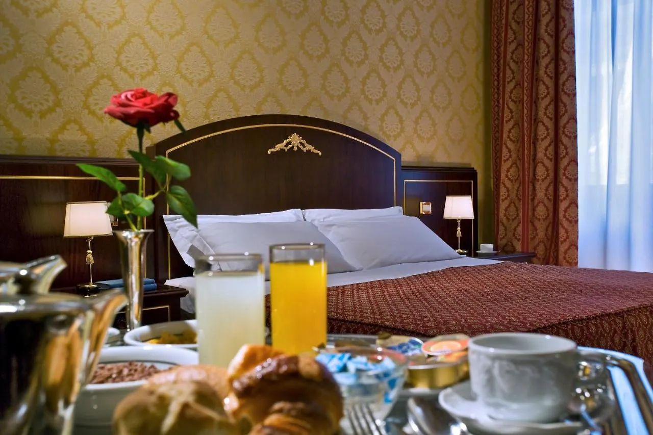 Hotel Mondial Rome